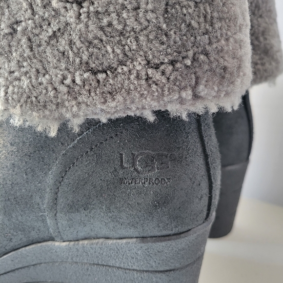 UGG women's Zea black ankle lace up wedge winter boots size 8 - Picture 6 of 11